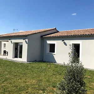 Malou Hébergement de vacances Pradons