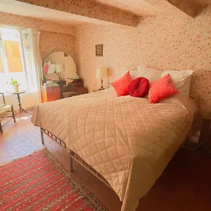 La Rose-maison Searle à Alloggio in famiglia